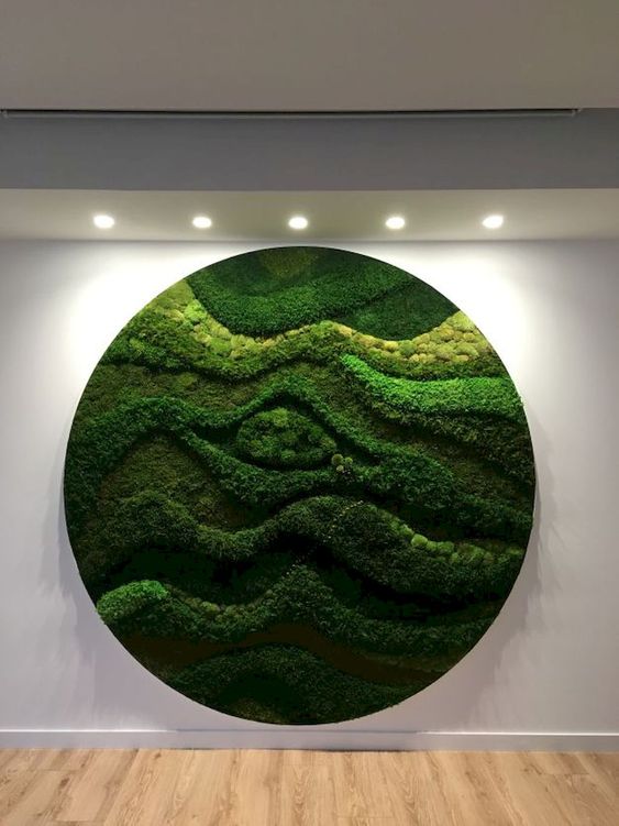Moss-vertical